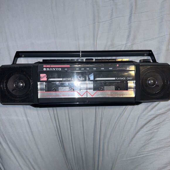 Vintage Rare SANYO 80s MS450 AM FM‎ Stereo Radio Cassette Recorder Boombox - Picture 1 of 6